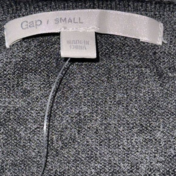 Gap Small Dark Gray Sweater With Tags - Picture 3 of 6